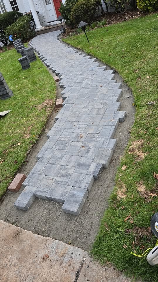 Curved walkway